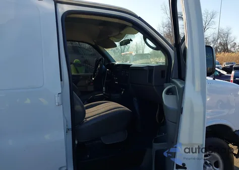 2006 Chevrolet Express Work Van z USA, uszkodzony, nr VIN 1GCGG29U761122658